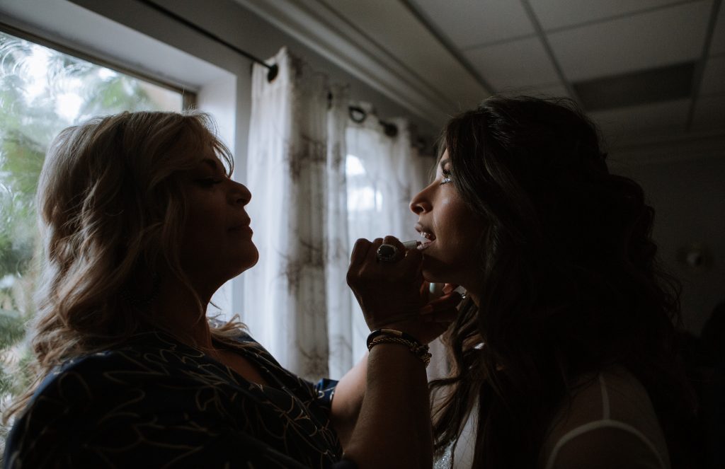 daughter mom make up