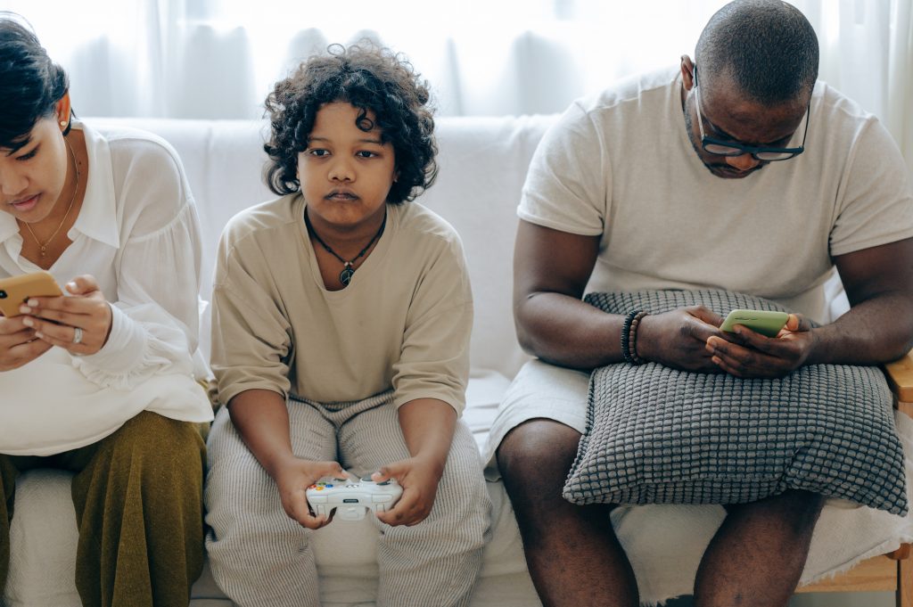 children family playing game