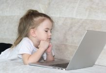 teknologi anak kids laptop