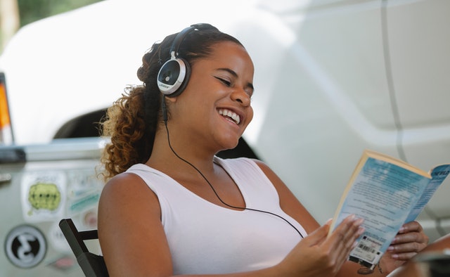 happy and relax mom listen to clasic music