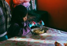 makanan instan lintang media